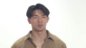 サッカー日本代表　塩貝健人選手が帰国　目標は「得点王」　背番号は26番