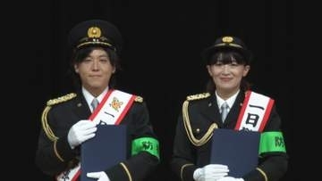 沙羅さん「紅白の司会より緊張します」　ものまねタレント たむたむさん、沙羅さんらが一日署長として特殊詐欺などへの注意呼びかけ