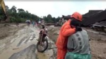 豪雨被害の被災地で生活物資不足や感染症拡大懸念も…インドネシアなど3カ国の死者は1500人超え　スマトラ島では600人以上不明