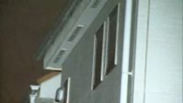 死亡の4人発見直前に母親が父親と電話やSNSでやりとり　母親と長男に切り傷、次男と三男には首絞められたような痕　東京・西東京市