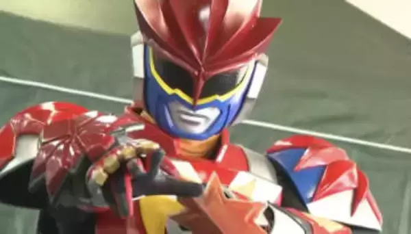 虐待を受けた幼少期… 憧れの「仮面ライダー」に救われ、ご当地ヒーローに　活動16年の決断【広島発】