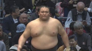 朝乃山、「勇み足」でまさかの黒星　翔猿を土俵際まで追い詰めるも痛い敗戦 【大相撲春場所 3日目結果】