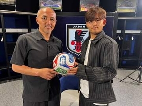 久保建英「ちょっと変な焦りがある」小野伸二と天才対談　FIFAワールドカップ2026優勝への2つの鍵「雰囲気はめちゃくちゃいい」