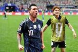 「アルゼンチンが逆転2発で決勝進出　激闘制しメッシ歓喜　イングランドとの因縁の対決、会場は厳戒態勢【FIFAワールドカップ2026】」の画像1