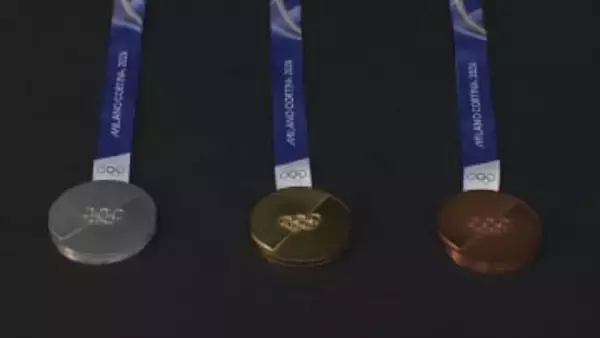 ミラノ・コルティナ五輪のメダル公開　イタリア造幣局がリサイクル金属で制作
