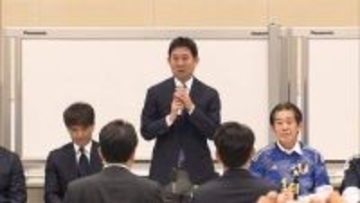 森保監督が“サッカー議連”合同総会に出席　代表ユニフォーム「着ている人は皆さん候補」　ワールドカップ代表メンバー発表前に