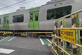 山手線“最後の踏切”廃止の方向　2029年度に陸橋敷設工事完了へ　運転士不在の「自動運転化」実現する可能性