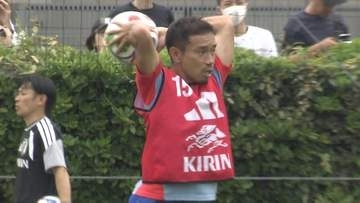 サッカーワールドカップ　長友も大苦戦　スローインの「5秒以内」新ルール　選手交代も10秒以内で波乱も