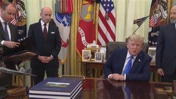 トランプ大統領が「出産ツーリズム」禁止へ　出生地主義の適用範囲も縮小　両親が米国籍持たず一方が外国政府関係者なら対象外に