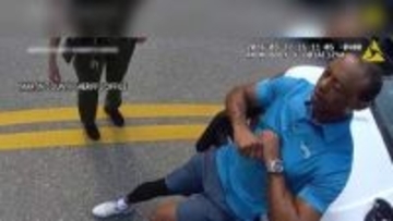 「逮捕ですか？」「その通りだ」タイガー・ウッズ選手逮捕時の映像公開…薬物摂取を説明　警察官が錠剤押収　アメリカ