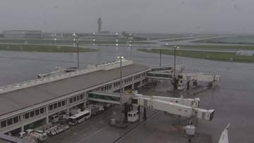 【台風情報】台風6号沖縄・奄美直撃へ　あさってにかけ九州から関東の広い範囲で警報級大雨か　空の便は170便超欠航、2万人以上影響も