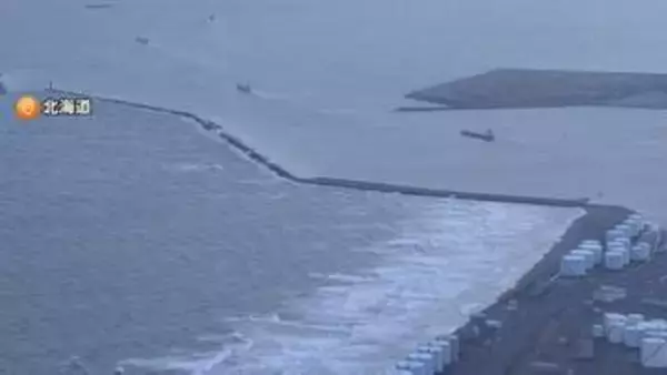 青森で震度5強の地震　一時津波警報…岩手・久慈港で80㎝津波観測　182市町村に北海道・三陸沖後発地震注意情報