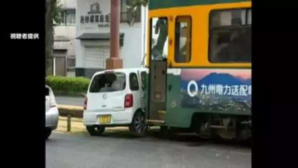 当て逃げ逃走3人の映像公開　右折禁止無視して右折し市電と衝突　その場に車を放置して3人逃げ出す瞬間　鹿児島