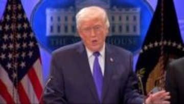 トランプ大統領が全世界に10％の追加関税発表…連邦最高裁が相互関税“違法”判断で「国の恥だ」猛反発