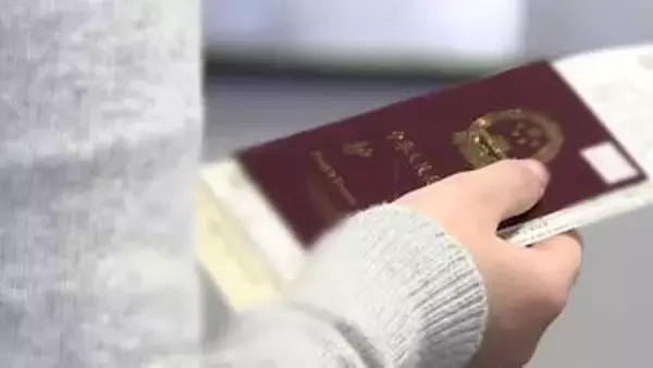 香港メディア“日本旅行の8大NG行為”　「無断撮影で永久入国拒否」「花見で桜に触れると罰金」って少し盛り過ぎ？
