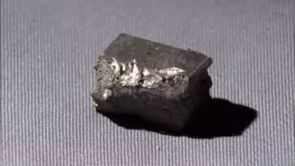 中国がレアアース輸出制限開始か　「日本向け申請停止」米紙報道