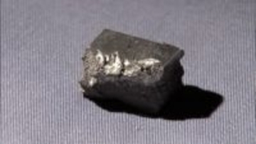 中国がレアアース輸出制限開始か　「日本向け申請停止」米紙報道