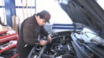 未経験者歓迎！異業種からの挑戦に活路は？未来を担うシン・人材戦略　人手不足が深刻な自動車整備業界　有効求人倍率は5倍超　専門学科を設置の高校には”熱視線”