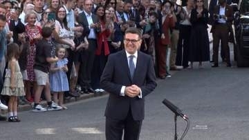 イギリス・バーナム新首相が就任「過去40年で最大の変革を進める」　地方分権や生活費対策に意欲　安定政権築けるか