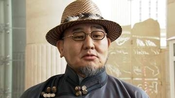 「日本人が悪いじゃなくて…モンゴル国会議員たちは」元横綱・朝青龍が疑問呈す　草原火災の投稿増え　「官邸に足運ぶ」とも