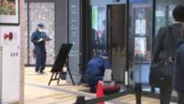 【速報】万代シテイバスセンターのパン店で刃物男暴れ女性従業員ケガ　77歳の男を現行犯逮捕　新潟