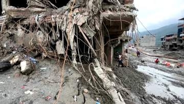 ネパール土石流から1カ月　捜索活動を段階的に縮小し復旧や支援に重点を移す方針に