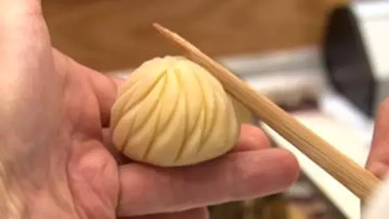 トルコで「和菓子」の出張授業　世界的ブーム“抹茶”のたて方も