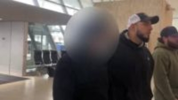 2015年に神社の重要文化財などに“油”　アメリカ在住の63歳医師の男を逮捕　午後にも日本到着へ