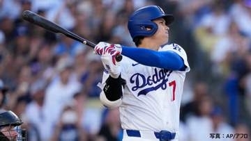 大谷翔平2試合ぶり21号ホームラン　左膝炎症で登板回避も豪快弾　メジャー通算301号　日米通算350号へ王手