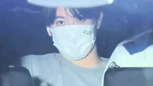 マッチングアプリで“女性”名乗る人物が男性に投資話持ちかけ3815万円詐取か…受け子の中国人の男（21）逮捕「弁護士が来るまで話さない」