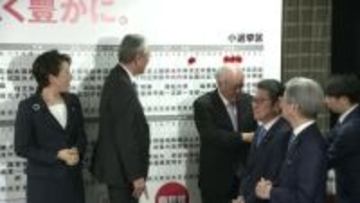 「圧勝ではないか」自民党で次々当選の“花付け”始まる「若い人が推し活のように選挙に」圧倒的勝利で高市首相に期待の声【衆院選2026】