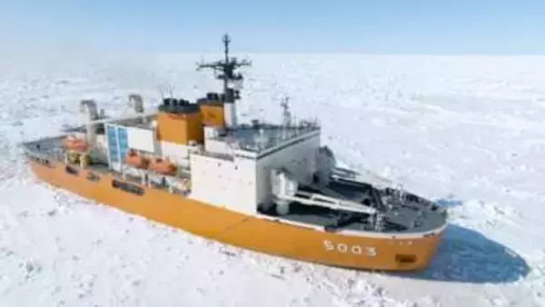 海上自衛隊が南極観測船の運用から撤退へ　砕氷船「しらせ」退役後に民間移行　人員不足と任務増大が背景