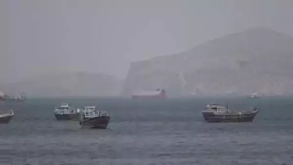 ホルムズ海峡で足止めの船員にPTSDも　通航再開でも物流正常化に6か月から1年の見通し　日本の海運との接点