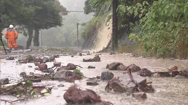 関東に激しい雨 土砂崩れも 沖縄は 11日遅い 梅雨明け 21年7月2日 エキサイトニュース