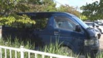 眠った小学生を送迎ワゴン車に置き去り　富山・高岡市の放課後児童クラブ　目覚めた児童が自ら鍵を開けて外に出る