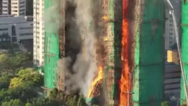 香港火災の死者156人・不明約30人・逮捕者15人に…火災を免れた1棟の住民に一時帰宅許可も“1回限り”　発生から1週間