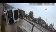 親切のはずが…対向車に道を譲ろうとして横転　大量の石を積んだトラックが水路に転落　運転手けが　トルコ