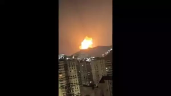 ベネズエラの首都で複数の爆発音…軍施設攻撃か　ベネズエラに軍事的圧力強めるトランプ大統領の関与不明