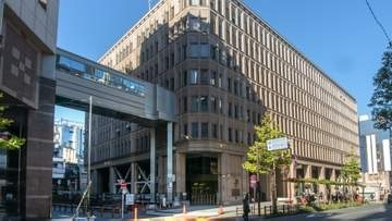 新宿区長「私は民泊反対論者」　新宿区、住宅地での民泊営業を原則禁止へ　「業界が招いた事態」