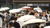 「韓国で観測史上初の42度超え　高熱でガラス割れビルから歩道に破片が落下　熱中症の患者2000人、死者14人」の画像1
