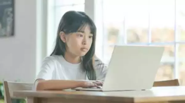 13歳は「そうは言っても、待てよ」が働きにくい。人工知能研究の第一人者・黒川伊保子さんが教える子どものAIとの付き合い方