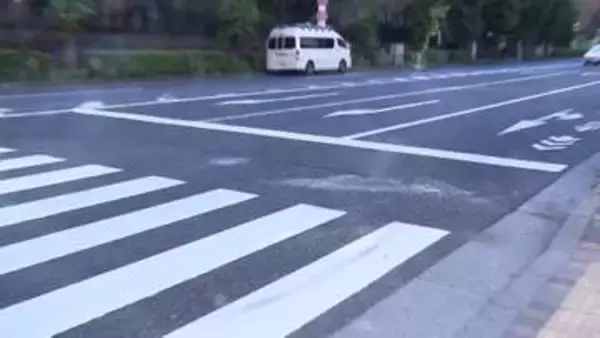 信号無視の“軽”が衝突・横転し5人搬送　直前にスピード違反や当て逃げか