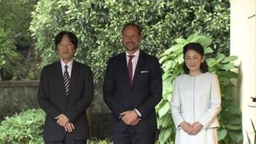 秋篠宮ご夫妻ノルウェー皇太子と懇談　皇太子妃の体調案じお見舞い伝えられる