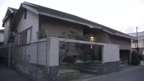 住宅浴槽で高齢女性溺死　首と両手の骨折れ顔や手にあざ　事件の疑いもあるとみて捜査　大阪・堺市