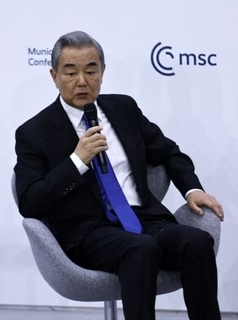 中国外相“高市圧勝”に警戒感　「台湾有事」発言改めて批判