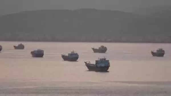 イラン「ホルムズ海峡にアメリカ軍が近付けば攻撃」　トランプ大統領の“脱出支援”表明に対し警告