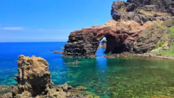 小泉八雲の「離島移住」を妻セツは全力拒否！住みたい街が違いすぎる夫にウンザリ…それでも超おしどり夫婦の謎