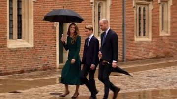 イギリス・ジョージ王子が名門私立イートン校に入学　父ウィリアム皇太子の母校