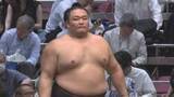 「朝乃山、藤青雲を押し出して7勝目　「前に前に」3連勝で二桁勝利へ前進【大相撲夏場所 10日目結果】」の画像1