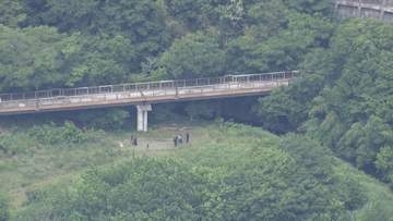 相模川の河川敷で17歳女子高校生死亡　事件に巻き込まれた可能性　知人の10代男性から事情聴取　神奈川